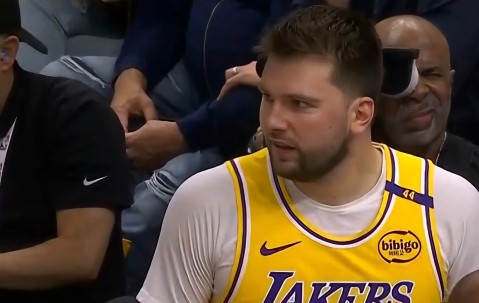 南宫娱乐- 东契奇目前总得分最新 