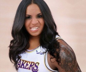 NG28-詹姆斯新星势不可挡表现惊艳，FPX未来可期！的简单介绍