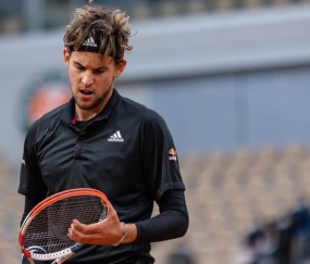 南宫28-蒂姆意外战胜巴黎圣日耳曼，反败为胜引爆全场！赢得满堂喝彩(圣日耳曼伯爵)