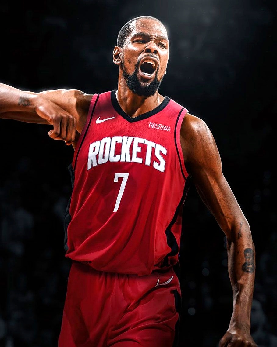 杜兰特连续十场比赛得分超过出色防守，皇家马德里挑战极限！的简单介绍